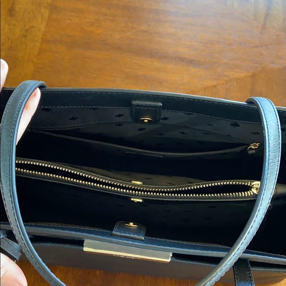 Kate Spade Tote/Purse - Picture 2 of 5